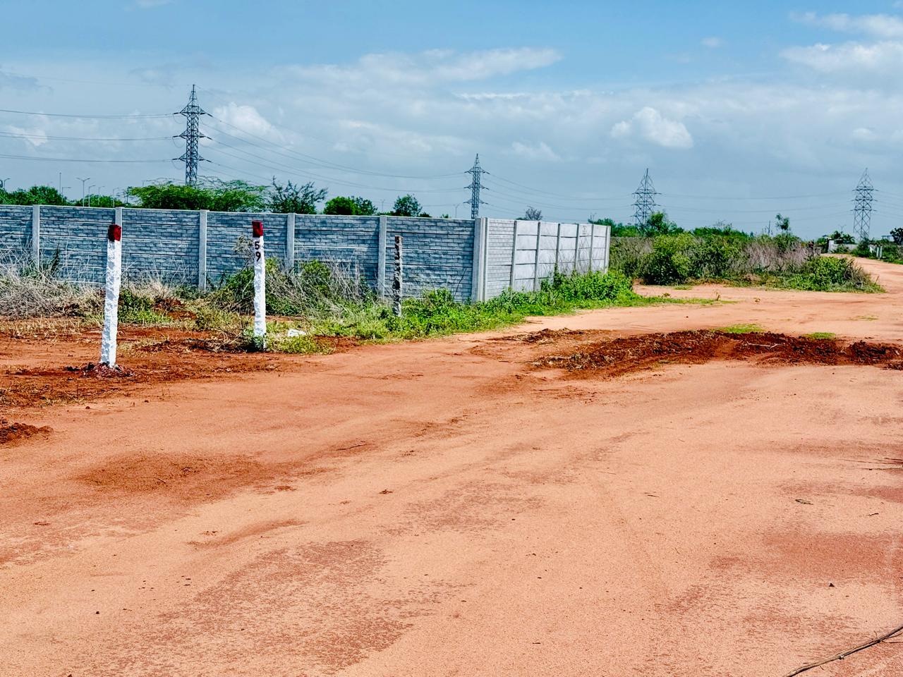FULL LRS APPROVED - 150 SQ.YD WEST FACING PLOT FOR SALE IN BONGULURU ADIBATLA NEAR TCS CAMPUS