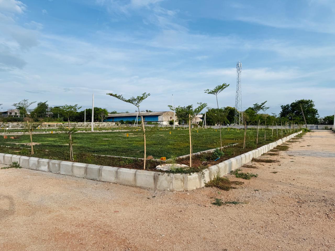 HMDA APPROVED 250 SQ.YD NORTH EAST CORNER PLOT FOR SALE IN ADIBATLA